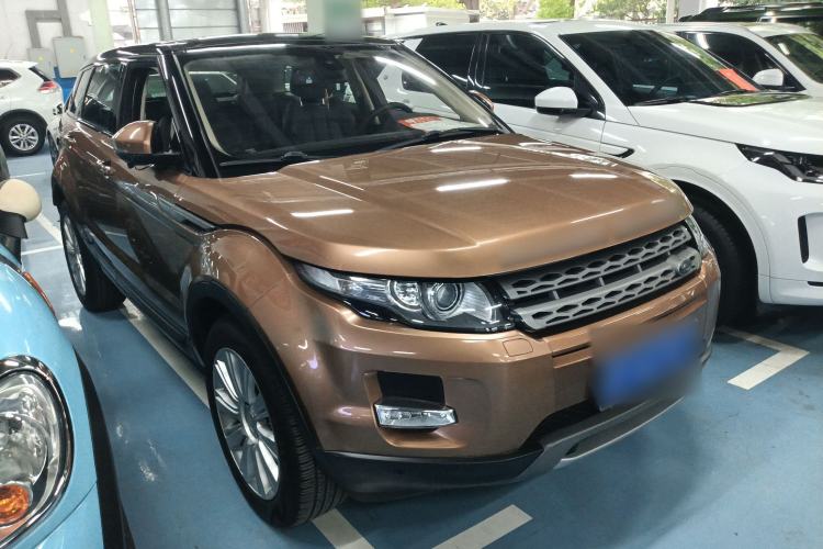 Used Land Rover Range Evoque 2015 2.0T Five-Door Zhiyao Edition Front Right 45 Deg