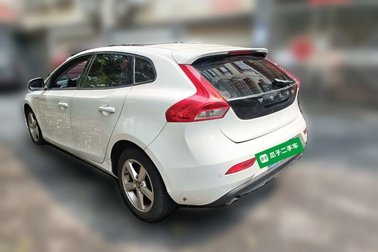 Used Volvo V40 2016 T3 Zhiyi Edition