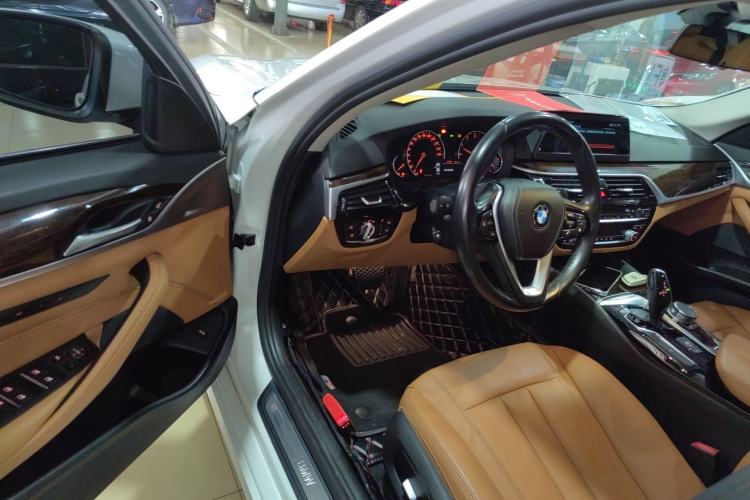 Used BMW 5 Series 2018 528Li Launch Special Edition