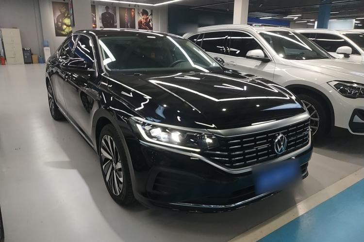 Used Volkswagen Passat 2025 Premium Version 380TSI Dragon Edition