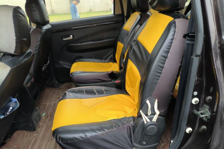 Used Dongfeng Fengon 370 2016 1.5L Manual Elite Home Edition 7-Seater