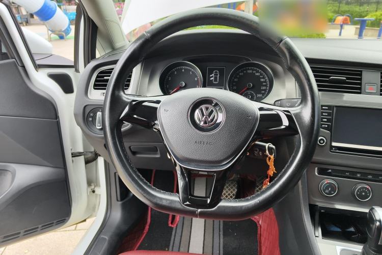 Used Volkswagen Golf 2014 1.4TSI Automatic Comfort Model Steering Wheel