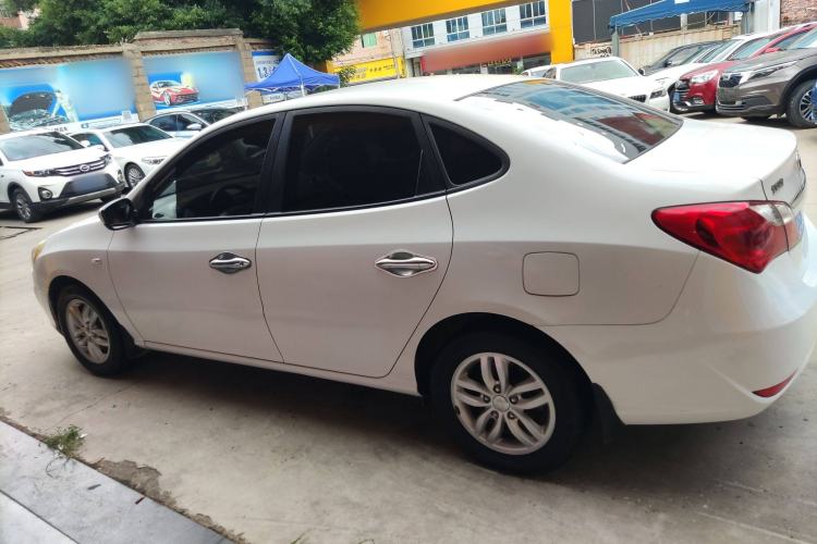 Used Hyundai Celesta 2011 1.6L Manual Comfort Edition