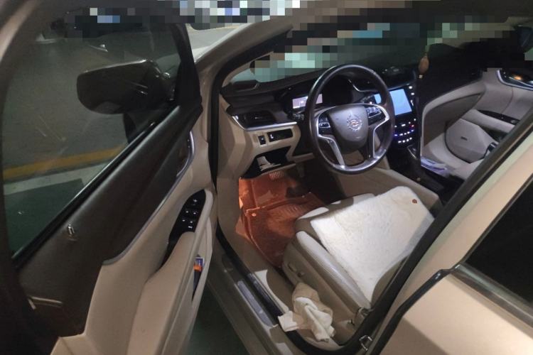 Used Cadillac XTS 2013 28T Comfort Model
