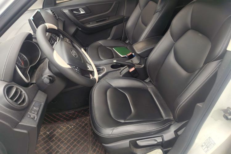 Used Bestune X40 2018 Internet Celebrity Edition 1.6L Automatic Luxury Version
