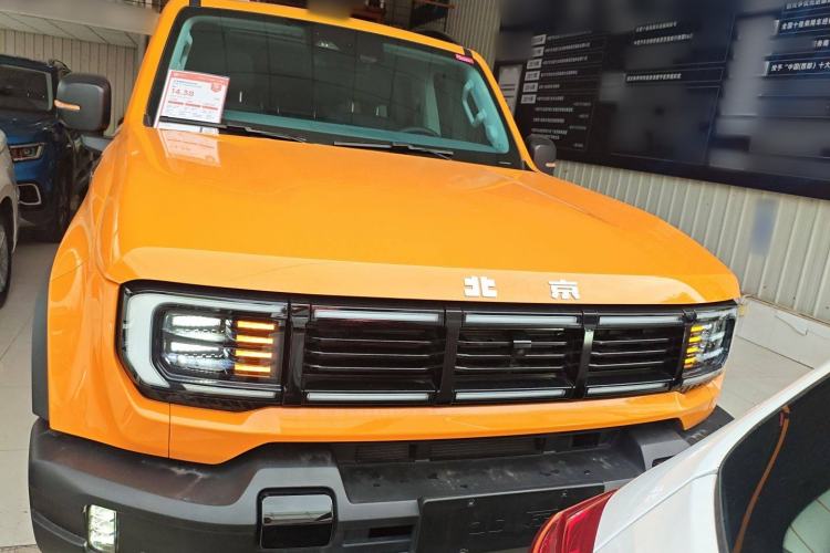 Used BAIC Off-Road BJ40 2024 2.0T All-New Urban Hunter Edition Chivalrous Style