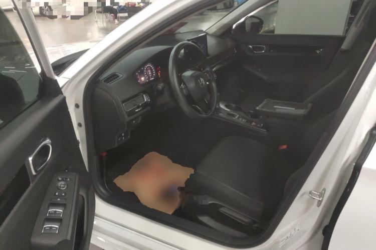 Used Honda Civic 2023 240TURBO CVT Dynamic Edition Driver Seat