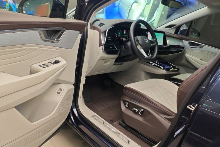 Used Volkswagen Talagon 2022 530TSI Four-Wheel Drive Flagship Shengjing Edition Pro 7-Seater