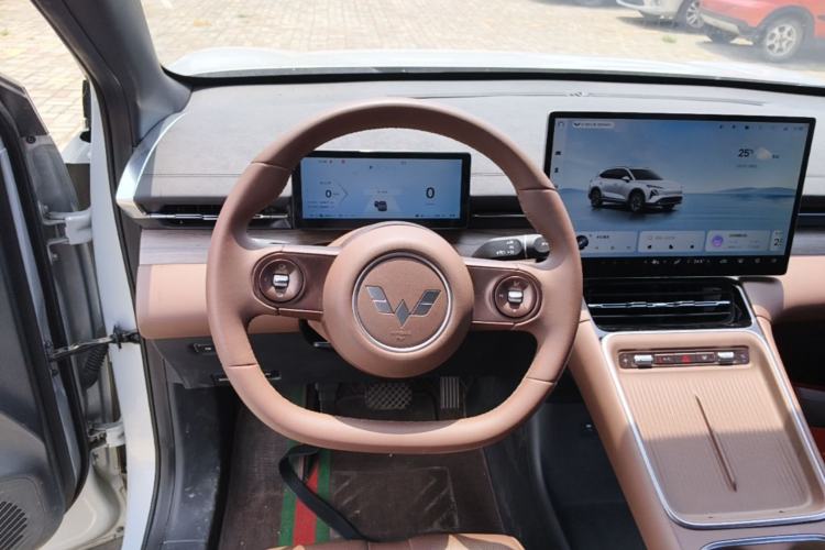 Used Wuling Xingguang S 2024 130 km Flagship Version
