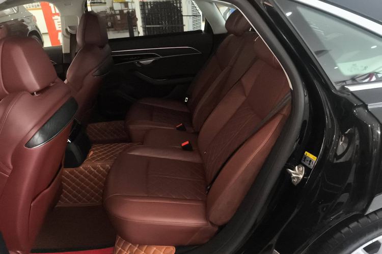 Used Audi A8 2022 A8L 50 TFSI quattro Comfort Edition Collector's Model
