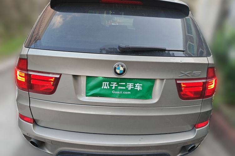 Used BMW X5 2011 xDrive35i U.S. specification Rear