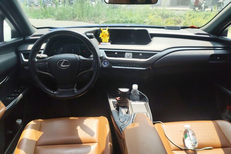 Used Lexus UX 2019 260h Explore-Cool Edition China VI Standard
