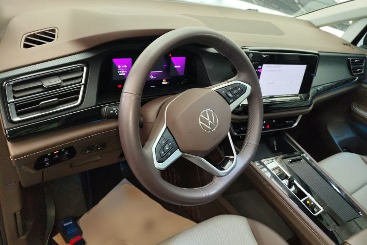 Used Volkswagen Viloran 2023 330TSI Business Edition