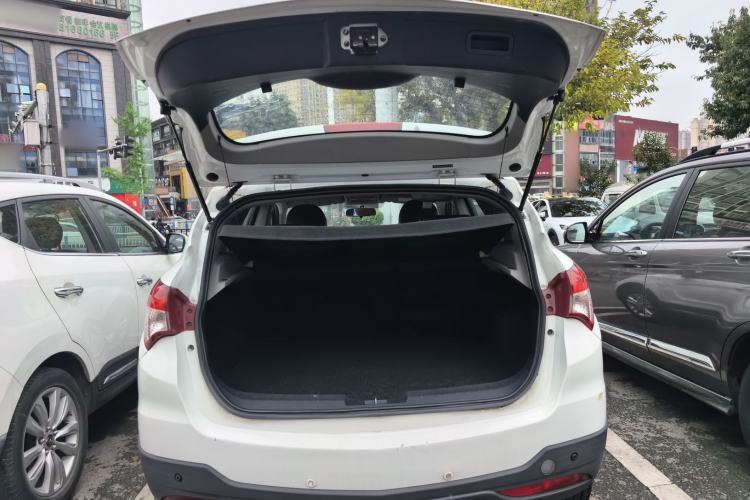 Used Haima S5 2014 1.6L Manual ZhiCheng Model
