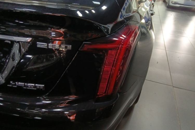 Used Cadillac CT5 2023 28T Luxury Edition (Standard Version) Right Rear Taillight