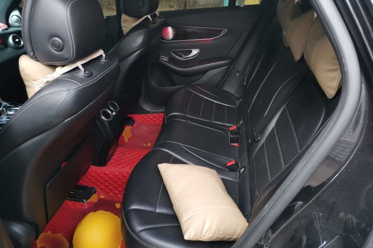 Used Mercedes-Benz GLC 2016 GLC 260 4MATIC Luxury Model