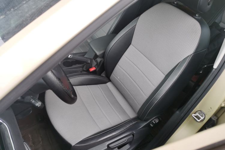 Used Skoda Octavia 2016 1.6L Automatic Chuanxing Edition Left Front Seat