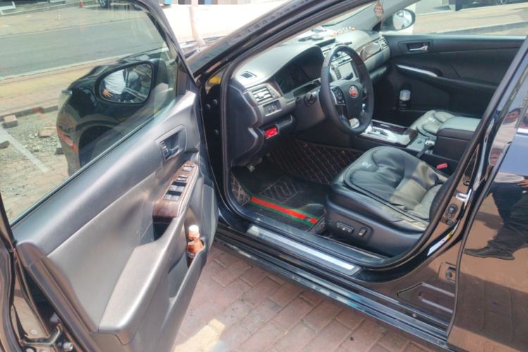 Used Toyota Camry 2015 2.5G Luxury Navigation Edition Driver Seat