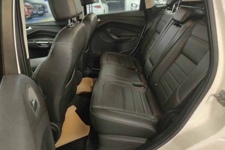 Used Ford Kuga 2019 EcoBoost 180 Two-Wheel-Drive Platinum Edition China VI Standard