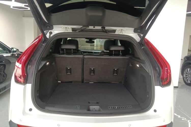 Used Cadillac XT4 2021 28T Two-Wheel Drive Leading Version
