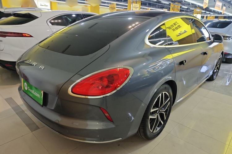 Used ORA Lightning Cat 2022 555 km Luxury Edition
