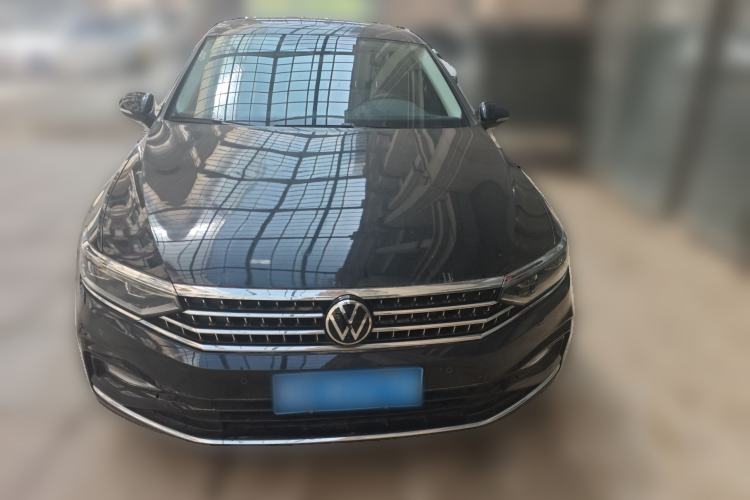 Used Volkswagen Magotan 2023 2 Million Units Limited-Edition 380TSI DSG Flagship Version Front