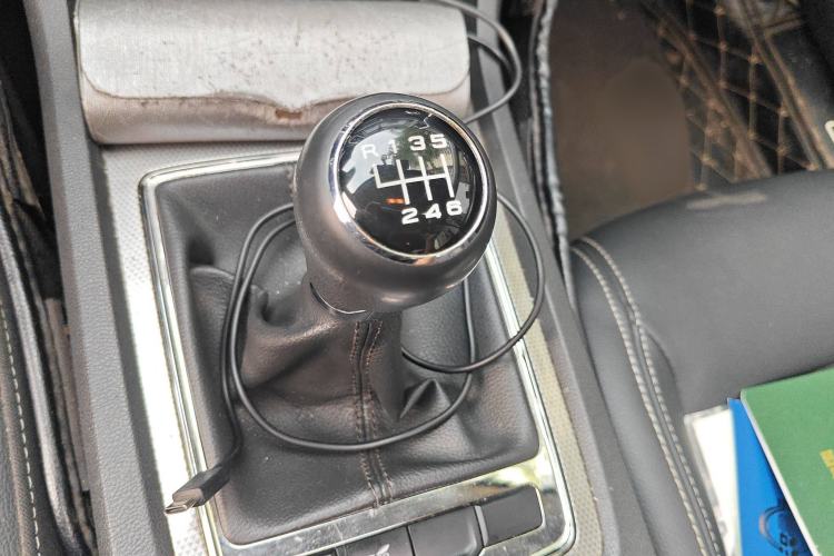 Used Roewe i6 2017 20T Manual Luxury Edition
