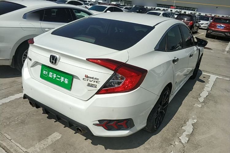 Used Honda Civic 2016 220TURBO CVT Luxury Edition