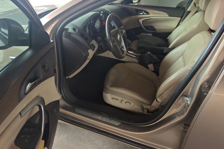 Used Buick Regal 2012 2.0L Luxury Edition Driver Seat