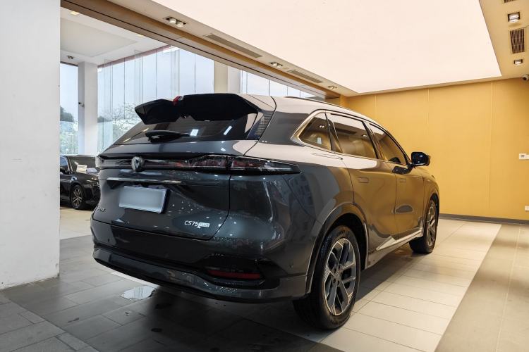 Used CHANGAN CS75 PLUS 2025 4th Generation 1.5T New Blue Whale Smart Flagship Version Exterior 11