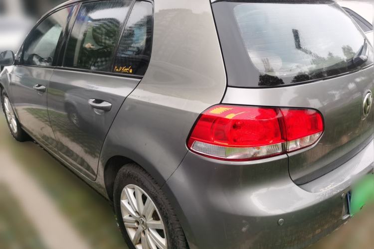 Used Volkswagen Golf 2011 1.6L Automatic Fashion Edition
