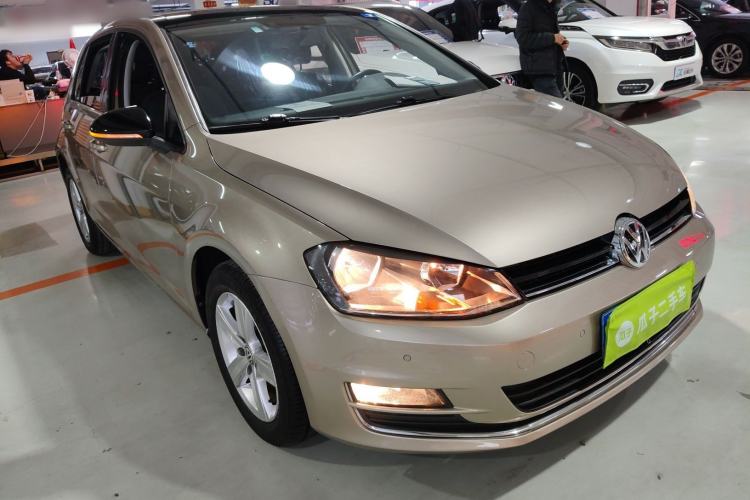 Used Volkswagen Golf 2017 230TSI Automatic Comfort Edition – Celebrating Milestone of One Million Units
