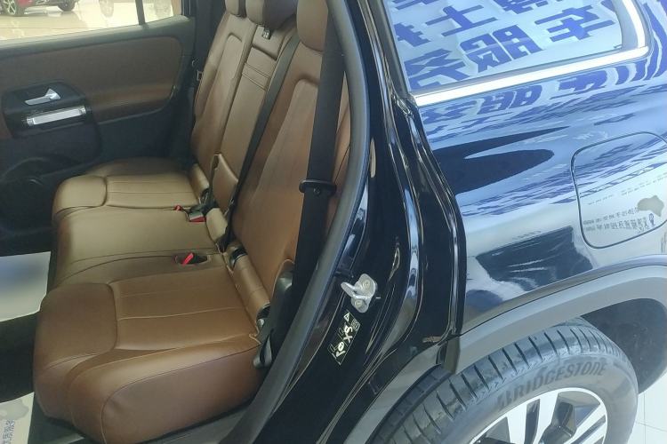 Used Mercedes-Benz GLB 2024 GLB 200 Dynamic Edition Left Rear Seat