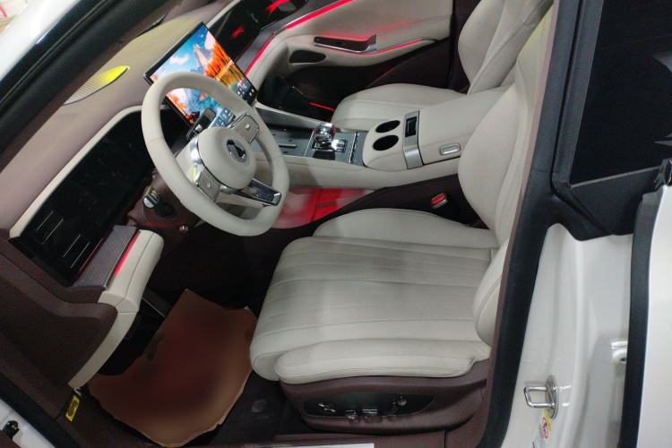 Used Denza Z9GT 2024 1100 Four-Wheel Drive Ultra Version Left Front Seat