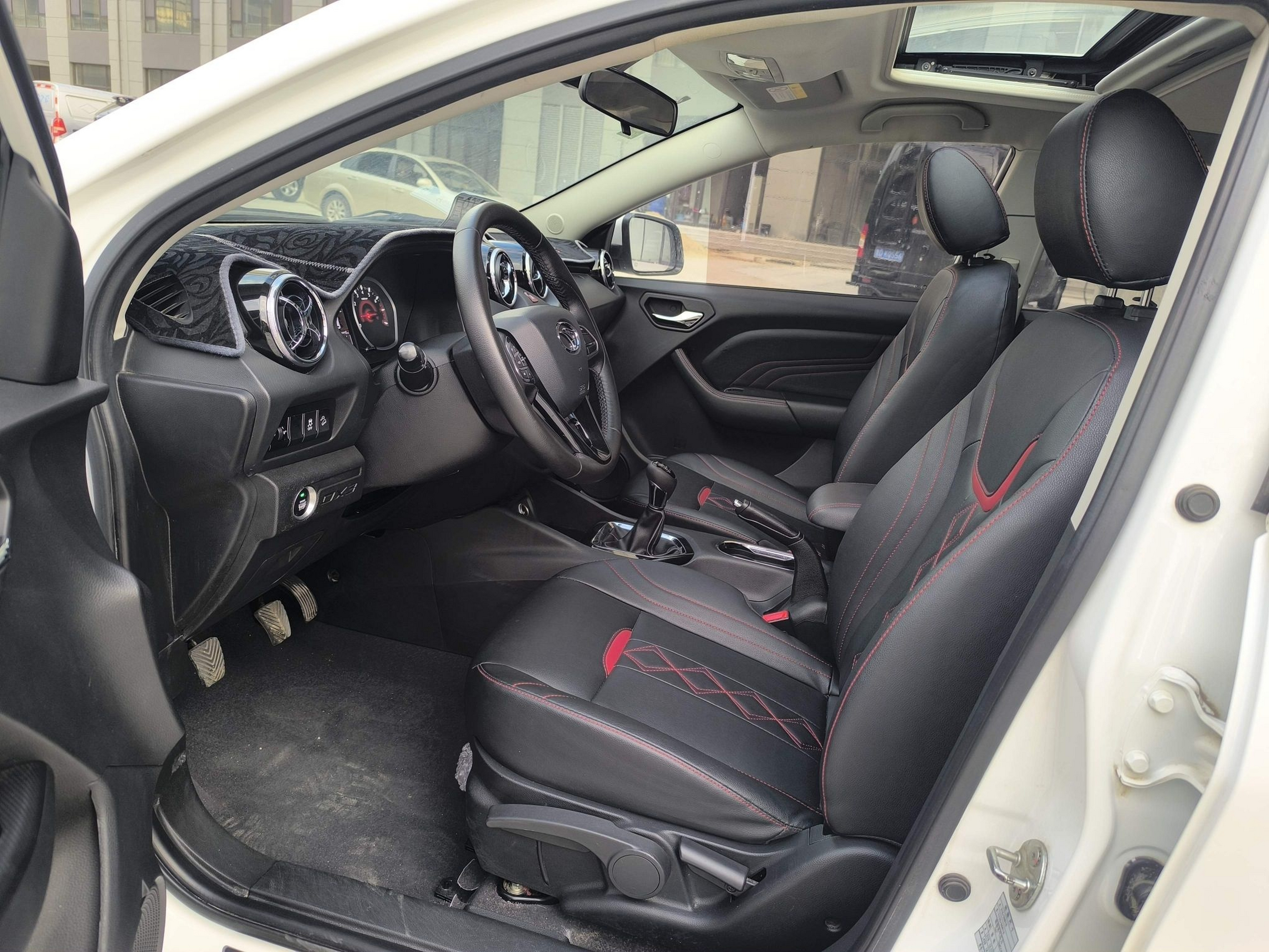 Avant de la voiture