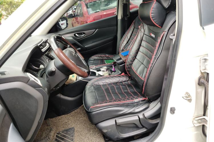 Used Nissan X-Trail 2014 2.0L CVT Comfort Edition 2WD Left Front Seat