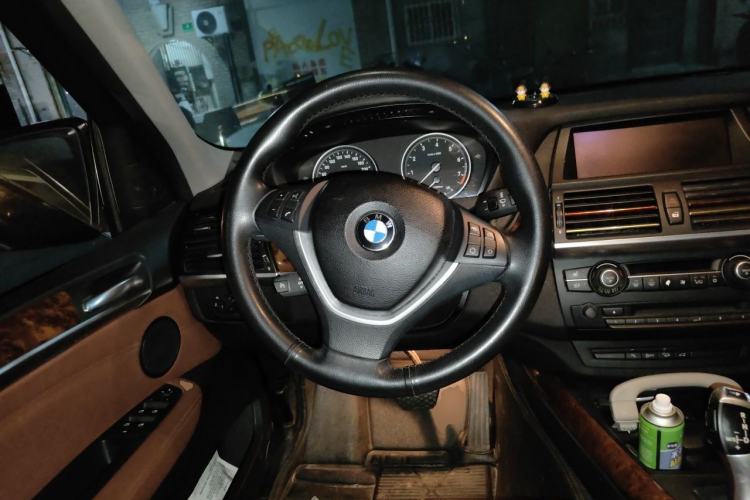 Used BMW X5 2011 xDrive35i Luxury Model