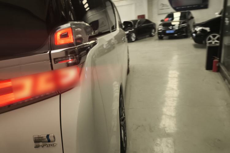 Used Toyota Vellfire 2021 Crown Dual-Engine 2.5L HV Supreme Edition