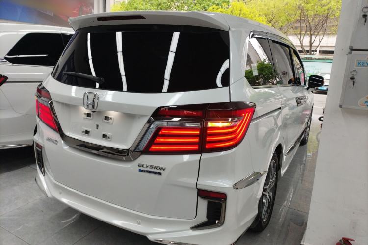 Used Honda Elysion 2019 2.0L Hybrid Luxury Edition