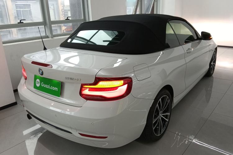 Used BMW 2 Series 2018 220i Convertible Coupe Sports Design Package