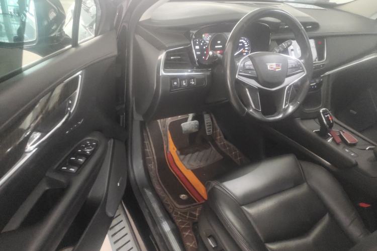 Used Cadillac XT5 2018 25T Luxury Model