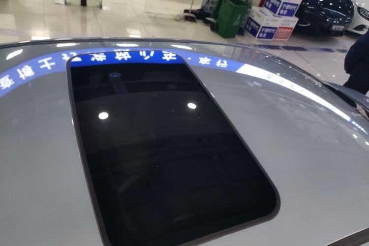 Used Geely Auto Emgrand L HiP 2022 1.5TD-DHT Pro 100KM Super Rui Roof