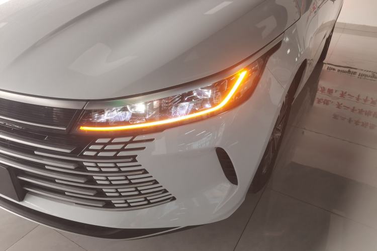 Used BYD Destroyer 05 2024 HONOR Edition DM-i 55KM Luxury Model Left Front Headlight