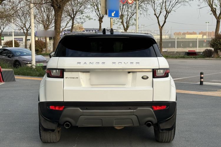 Used Land Rover Range Evoque 2018 240 PS SE Smart Brilliance Edition Exterior 4