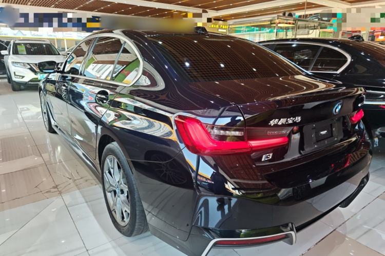 Used BMW i3 2022 eDrive 35 L
