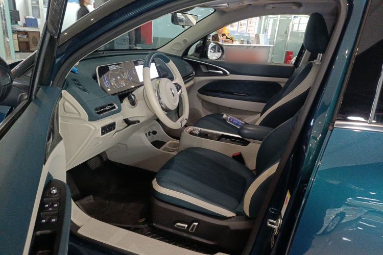 Used ORA Good Cat 2022 400km Standard Range Premium Version Lithium-Ion Battery Left Front Seat