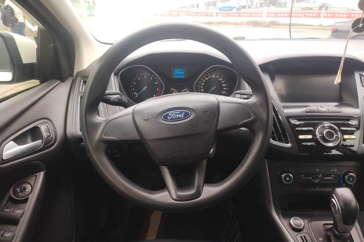 Used Ford Focus 2017 Hatchback 1.6L Automatic Comfort Plus SmartDrive Edition
