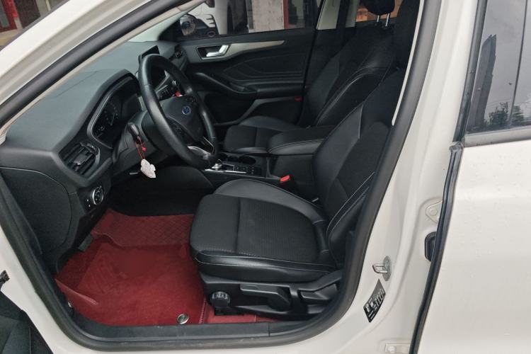 Used Ford Focus 2020 Sedan EcoBoost 180 Automatic Trend Edition Left Front Seat