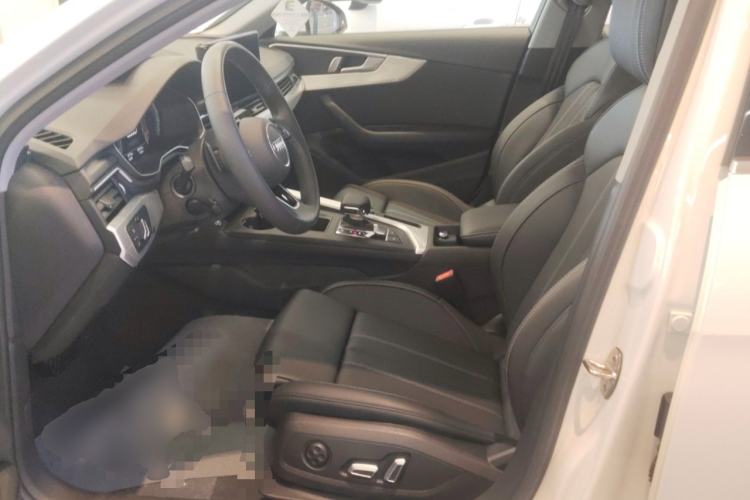 Used Audi A4L 2024 40 TFSI Fashion Dynamic Model