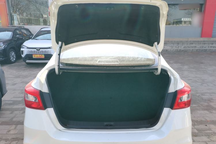 Used Nissan Sylphy 2026 Classic 1.6L CVT Peace of Mind Edition Trunk